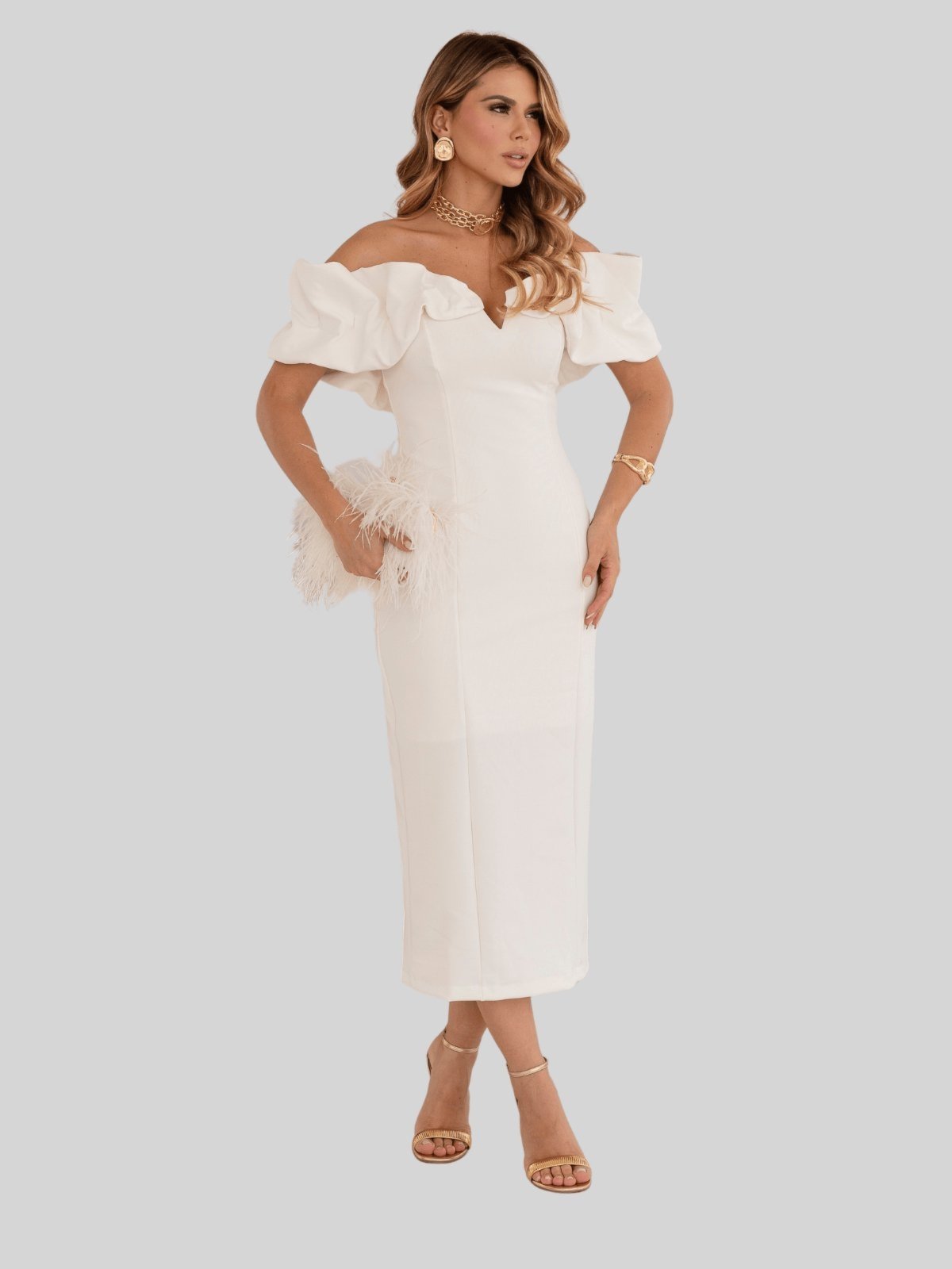 Vestido Miss e Misses Driely MD Decote V C/Babados Off White