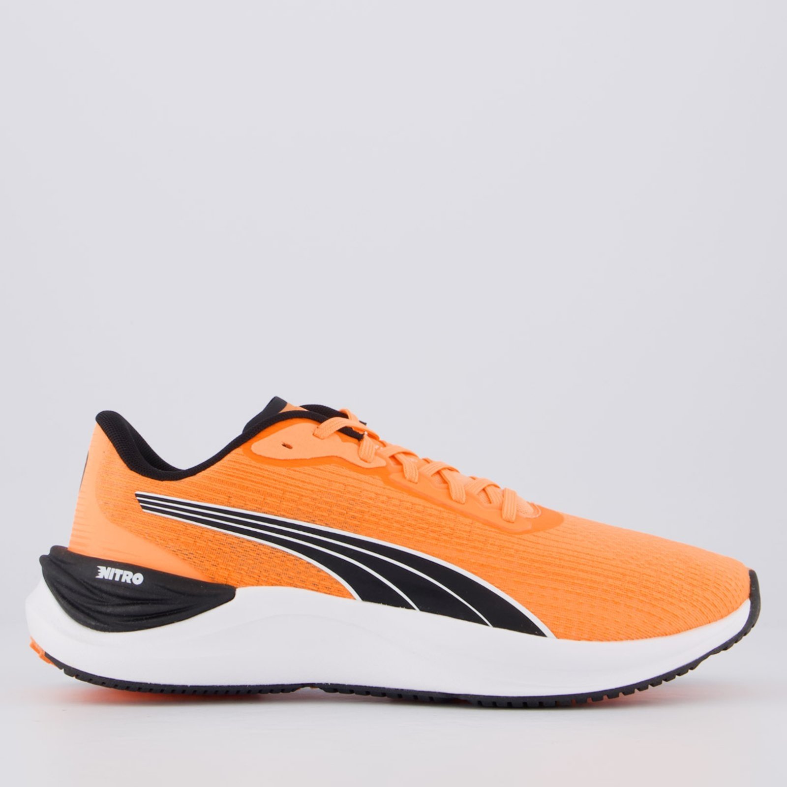 Vista 2 Tênis Puma Electrify Nitro 3 e Preto laranja Puma laranja
