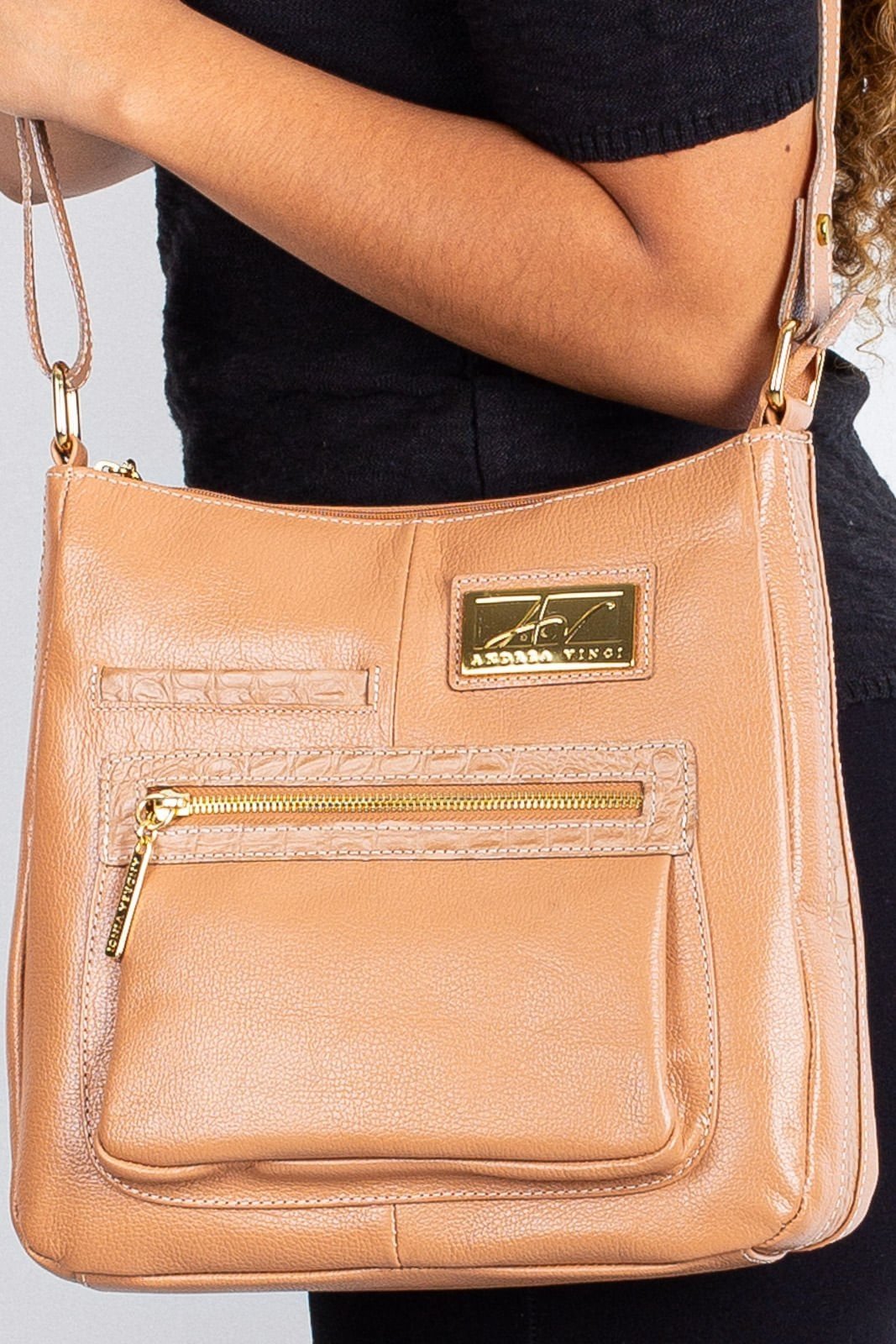 Bolsa tiracolo em couro liso Denise - Bege