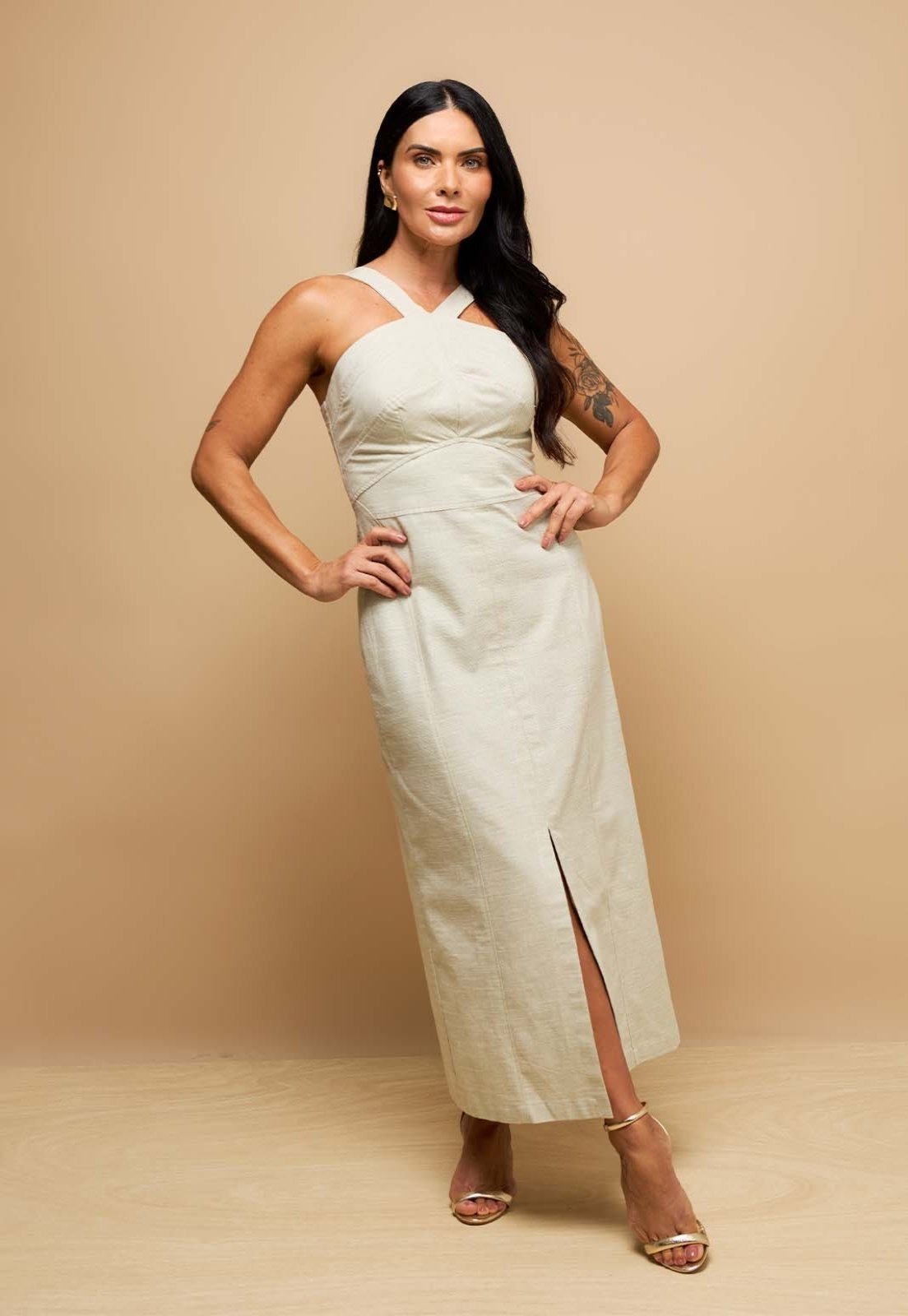 Vestido Kímika Longo com Fenda Frontal Verde
