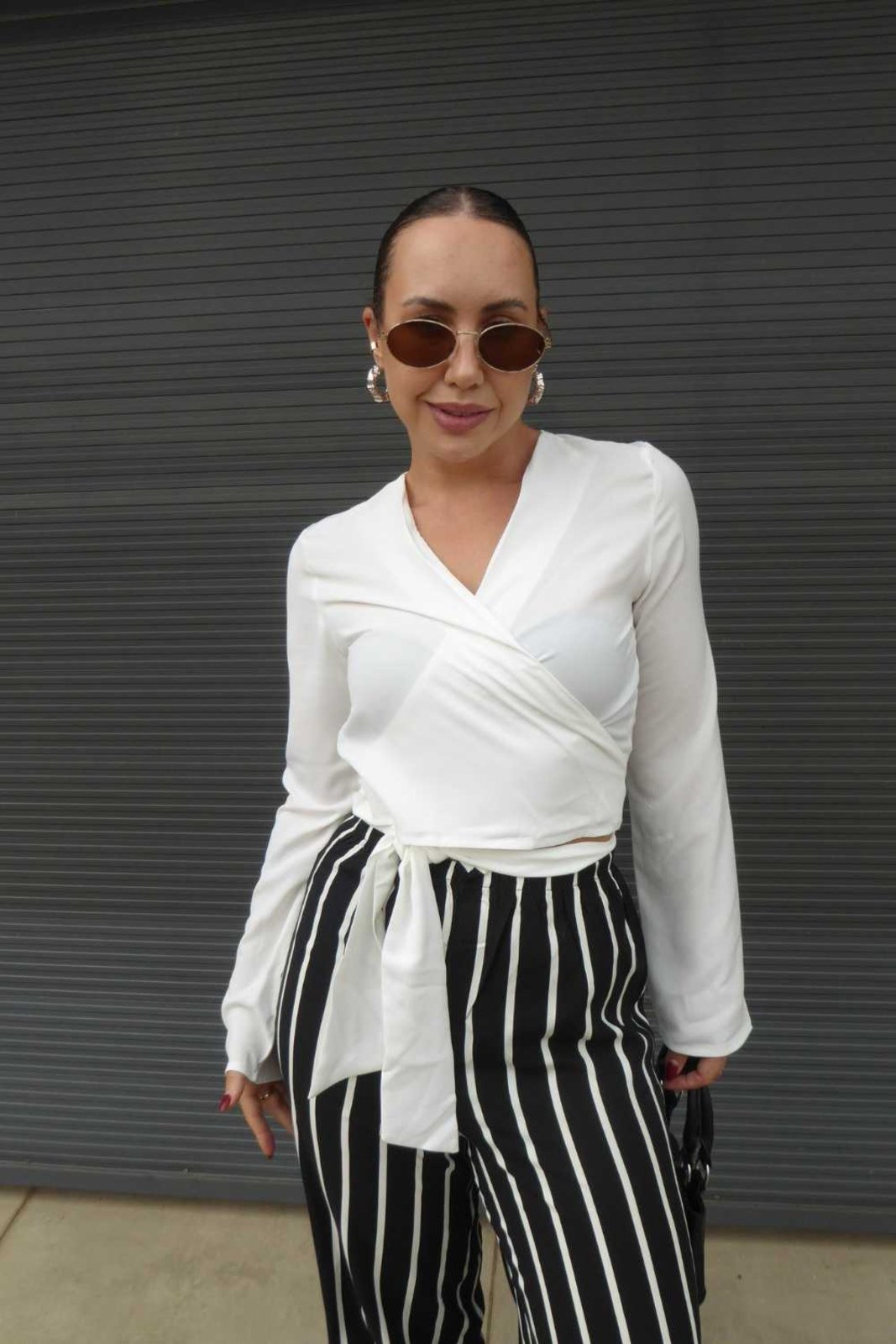 Vista 2 Blusa Vanibele Cropped Off White off-white white Vanibele off-white white