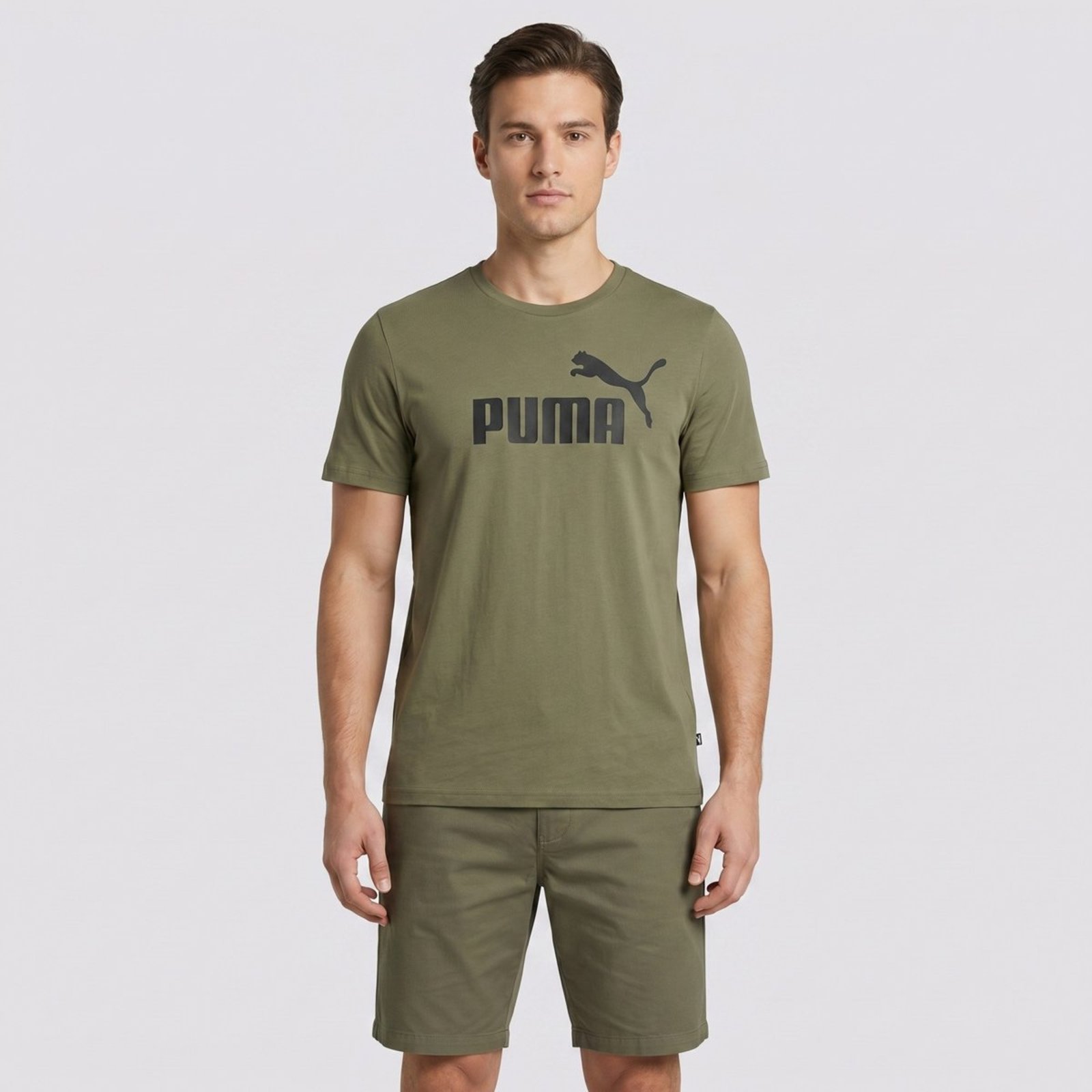 Camiseta Puma Ess No 1 Logo Verde Escuro