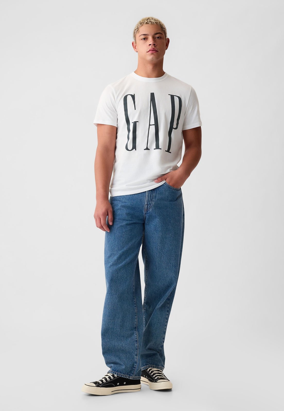 Vista 3 Camiseta GAP Reta Logo Branca branco GAP branco