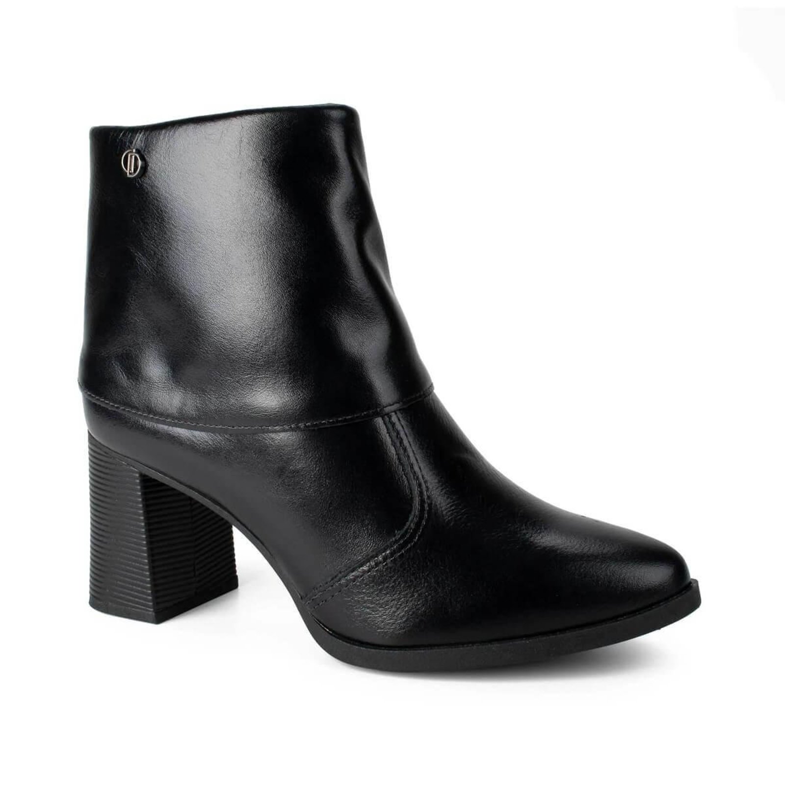Bota Cano Curto Bloco Feminina Dakota D2381 Preta