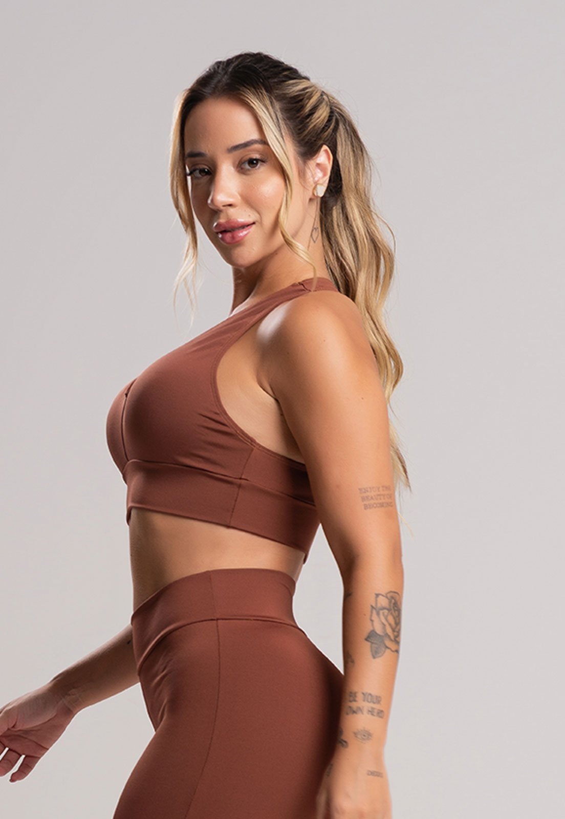 Top MVB Modas Nadador Fitness Suplex Liso Marrom