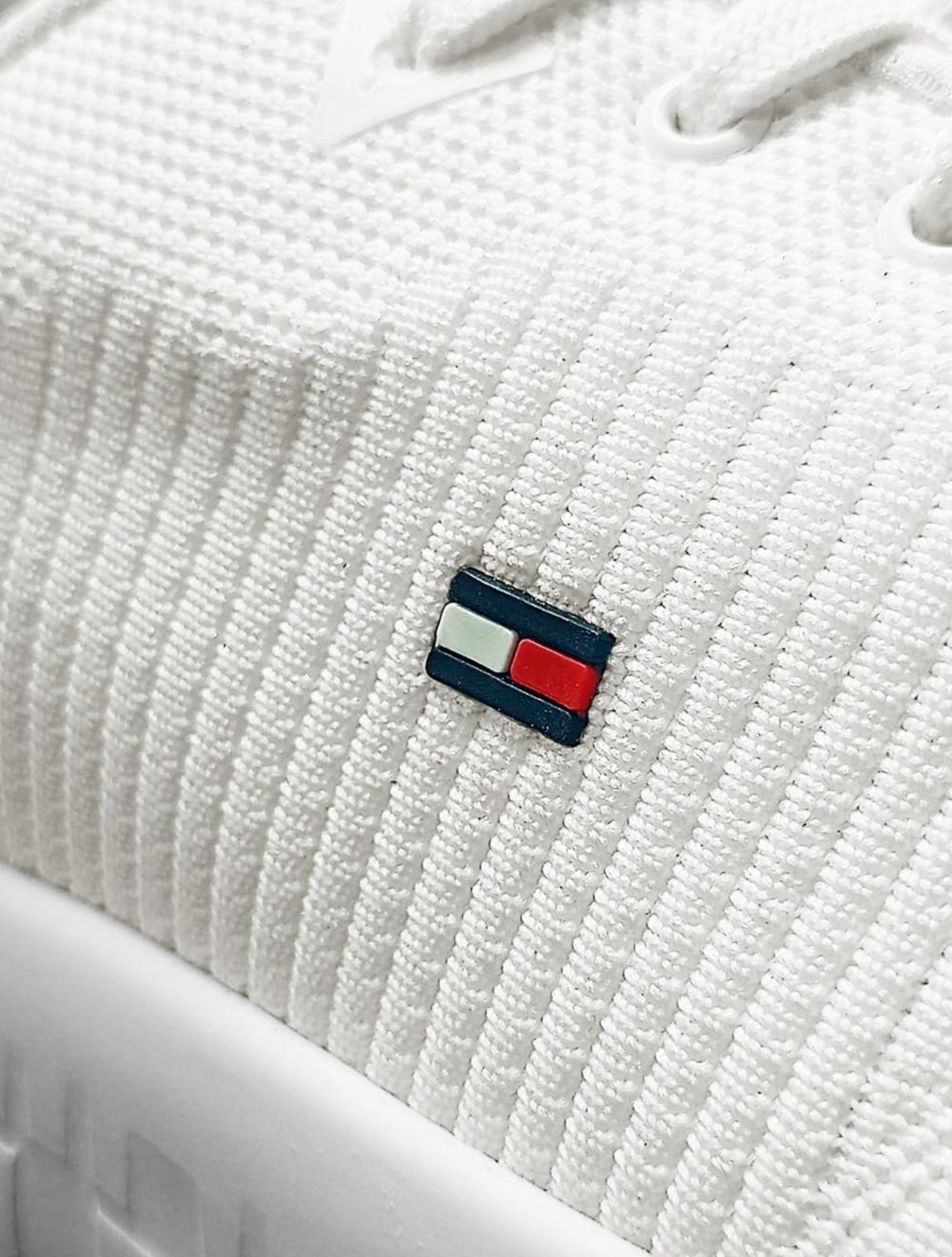 Vista 3 Tênis Tommy Hilfiger Masculino Nylon Sport Classic Tevo 6D branco Tommy Hilfiger branco