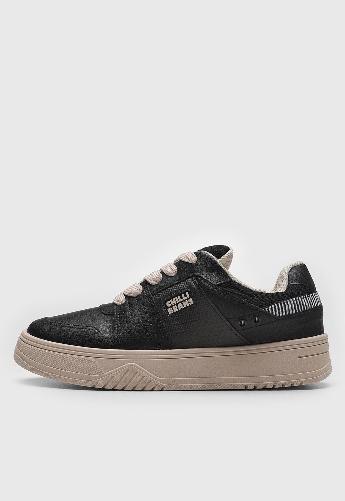 Tênis Masculino Chilli Beans Preto com Solado Bege