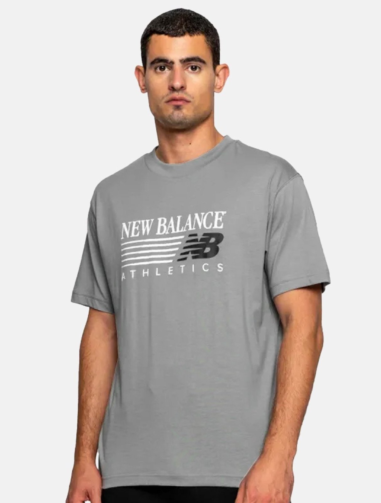 Camiseta New Balance Masculina Relaxed Fit Reimagined Graphic Cinza Pedra