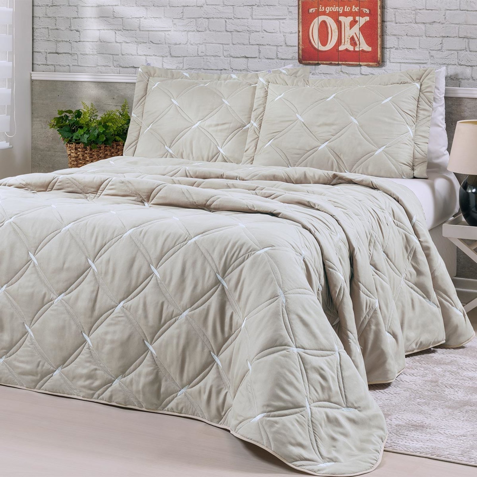 Cobre Leito Queen Unique 200 Fios Bordado 3 Peças – Avela