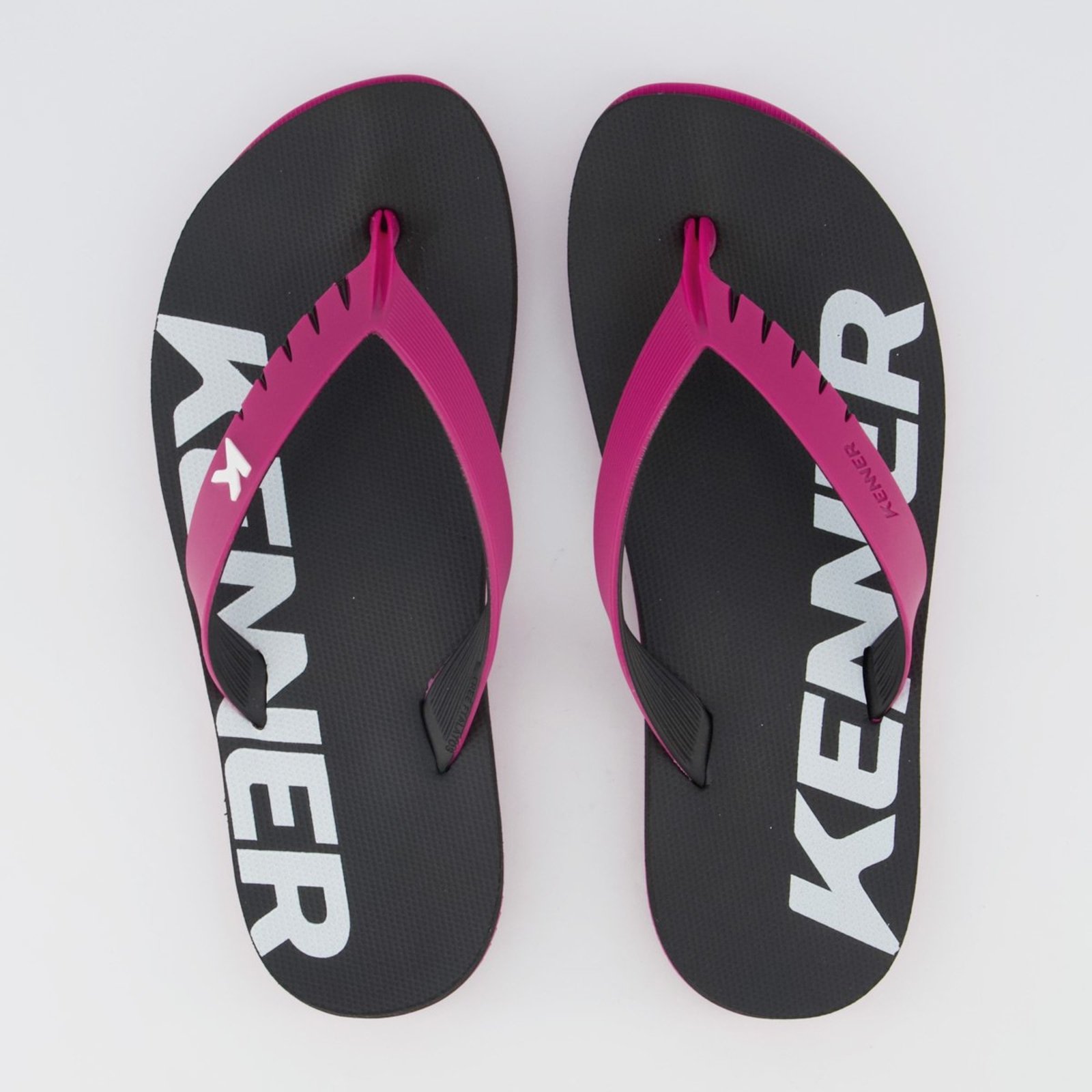 Chinelo Kenner Red Preto e Rosa