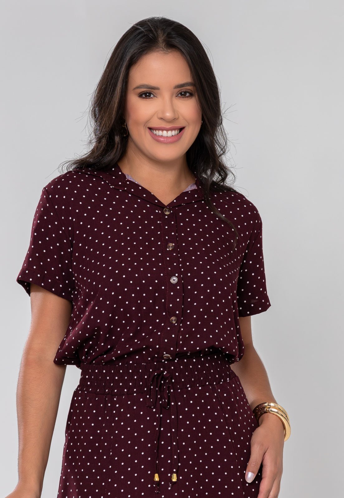 Vista 3 Camisa Aura Dani Viscolinho Poá Marsala vinho vinho