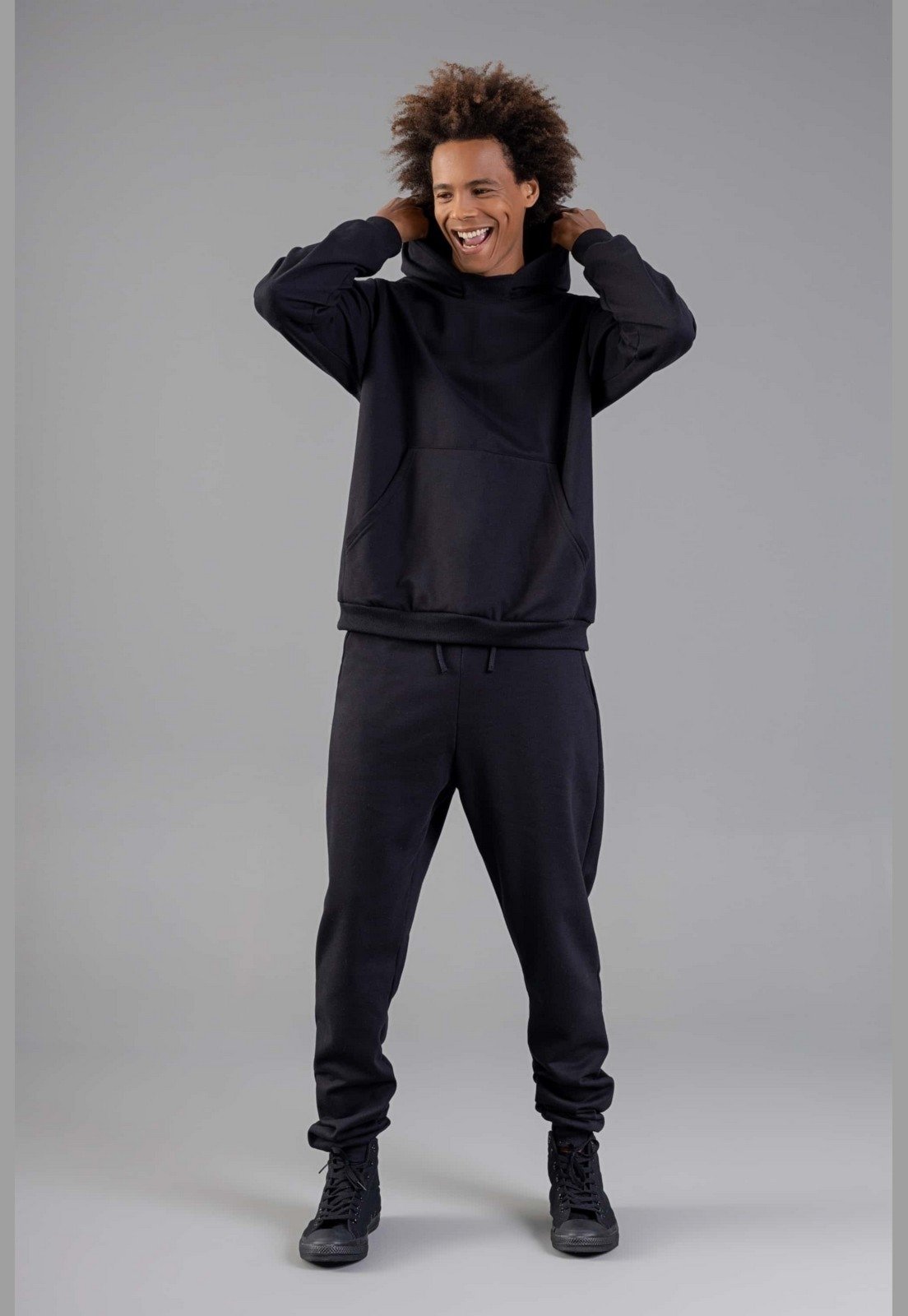 Blusão Masculino em Moletom Just Basic Preto