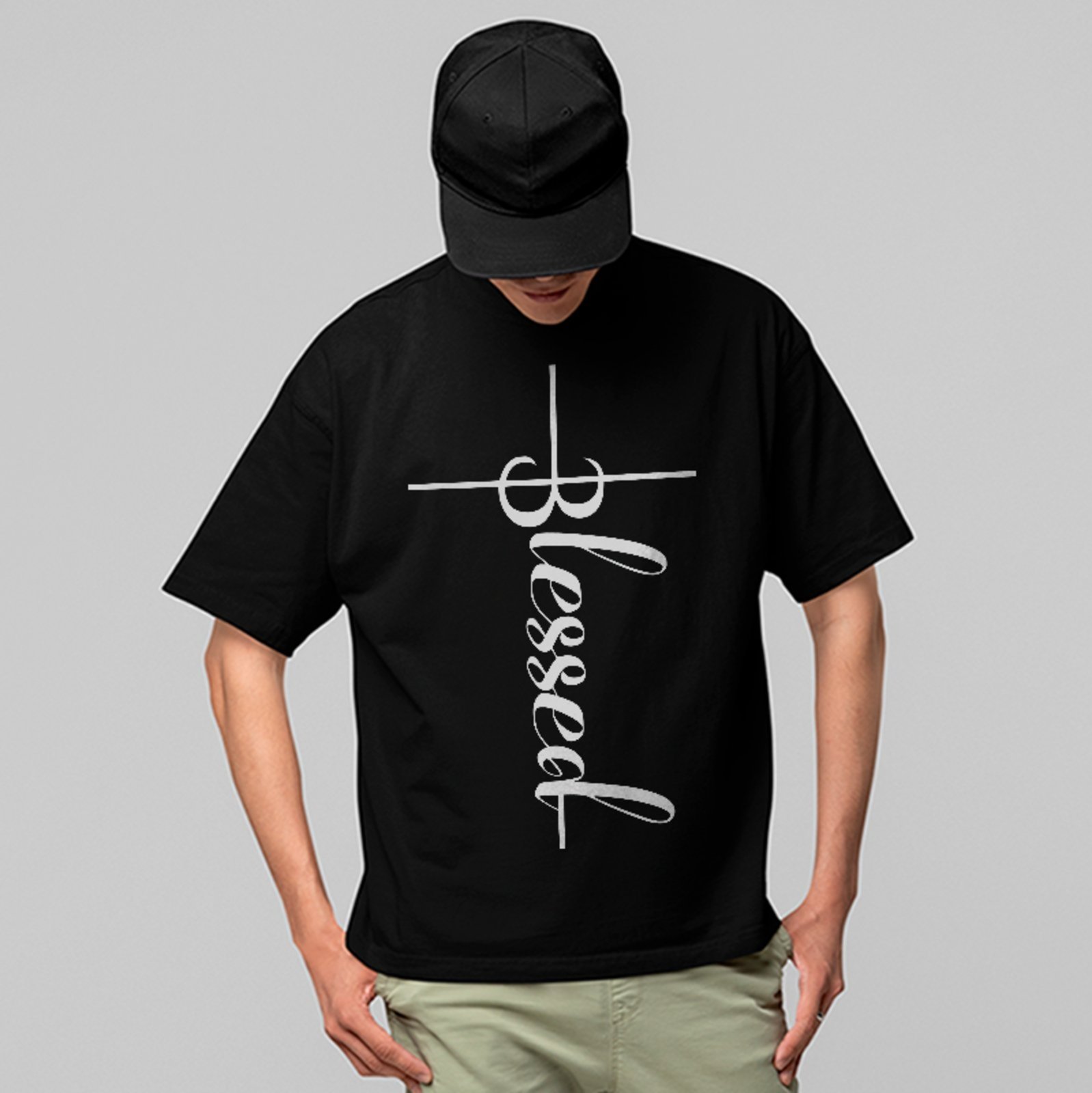Camiseta Oversized Blessed Cruz Fé Cristã Preto