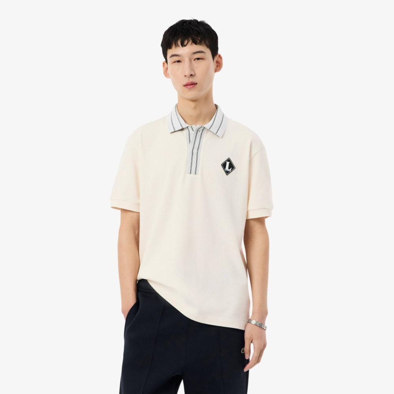 Polo de Modelagem Clássica com Distintivo — Fabricada na França Branco