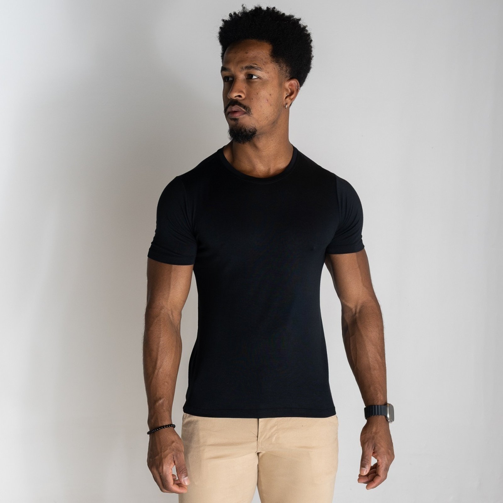 Camiseta Básica Masculina Versatiold Modal Preta