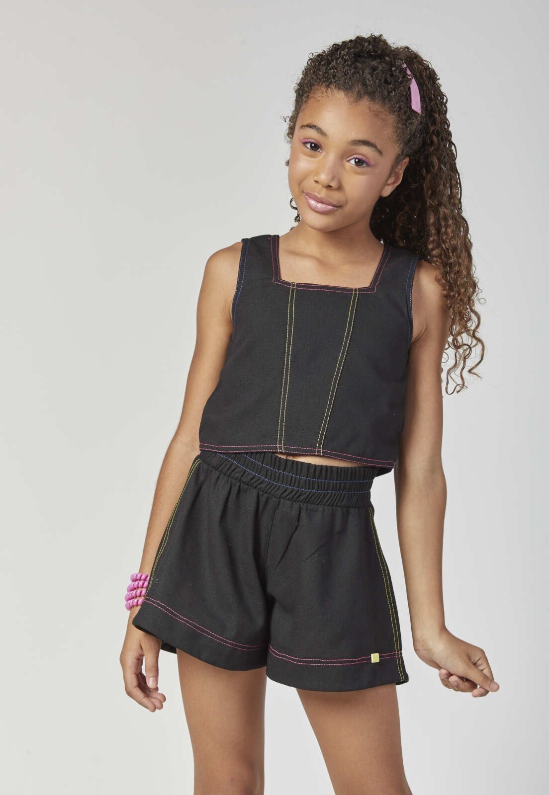 Infantil – Conjunto Shorts Preto com Costura Colorida Mylu 10 Preto