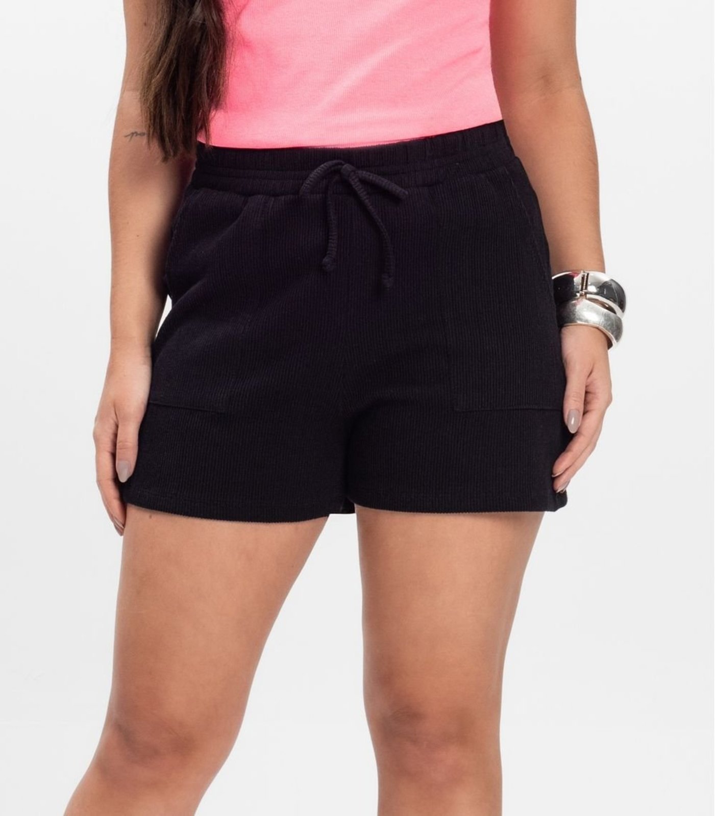 Vista 3 Shorts Feminino Infinita Cor preto INFINITA COR preto