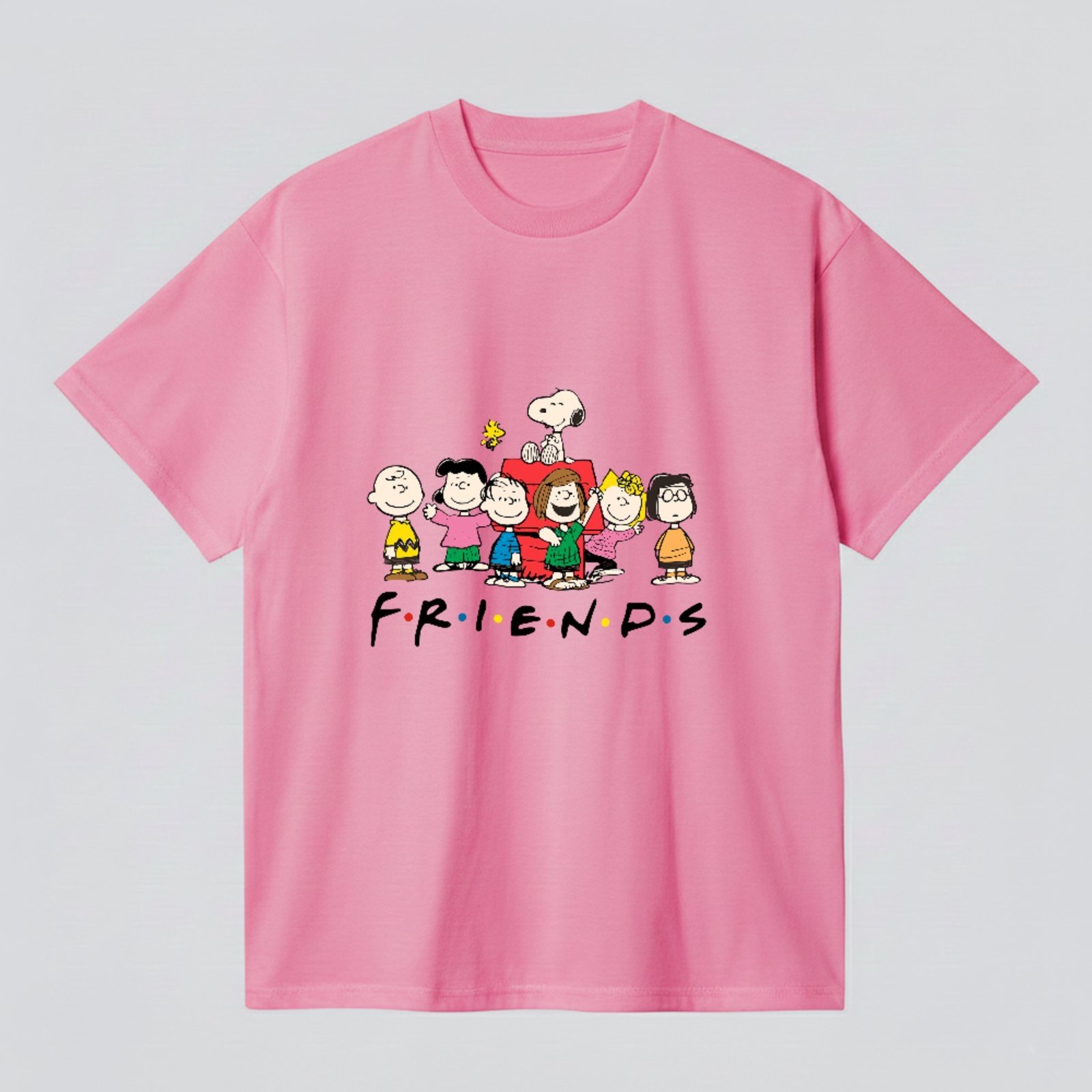 Camiseta Básica Friends Cartoon Vintage Style Snoopy Peanuts Unissex Rosa
