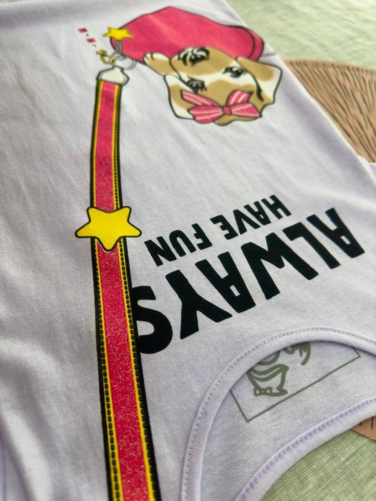 Vista 3 Infantil - Vestido Always Have Fun Cachorrinho - Lilas - Babei Babei no Look unico Babei no Look unico