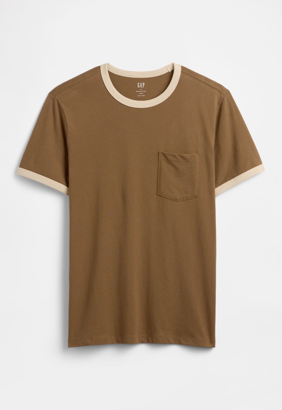 Camiseta Masculina GAP Bolso Detalhe Contrastante Marrom
