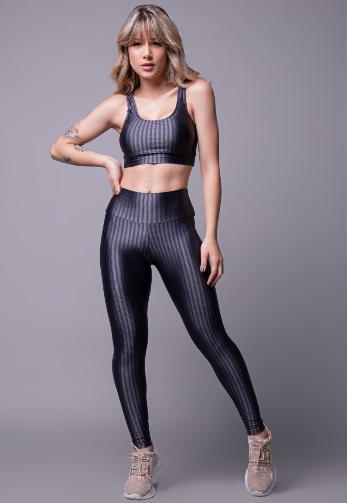 Conjunto Fitness Top Bojo Removível e Calça New Zig Cinza