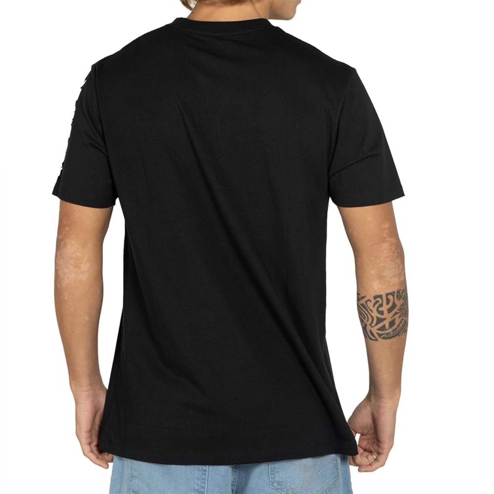 Camiseta Quiksilver New Tour Plus Size WT25 Preto