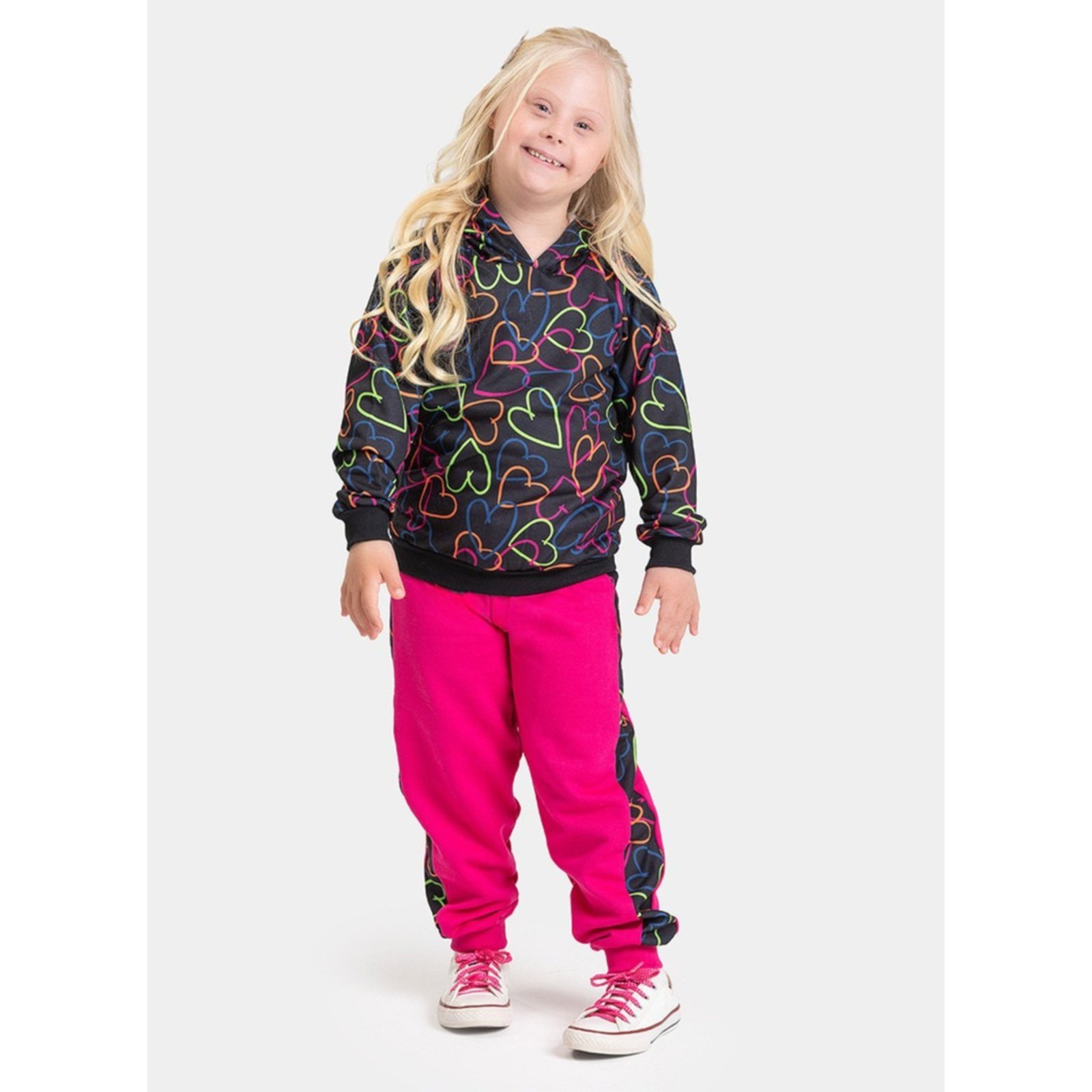 Infantil - Conjunto Inverno Menina Preto Blusão com Capuz e Calça com Recortes em Moletom Corações