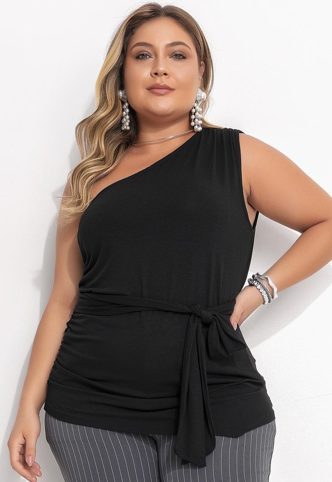 Blusa Em Malha De Viscose Preta Quintess