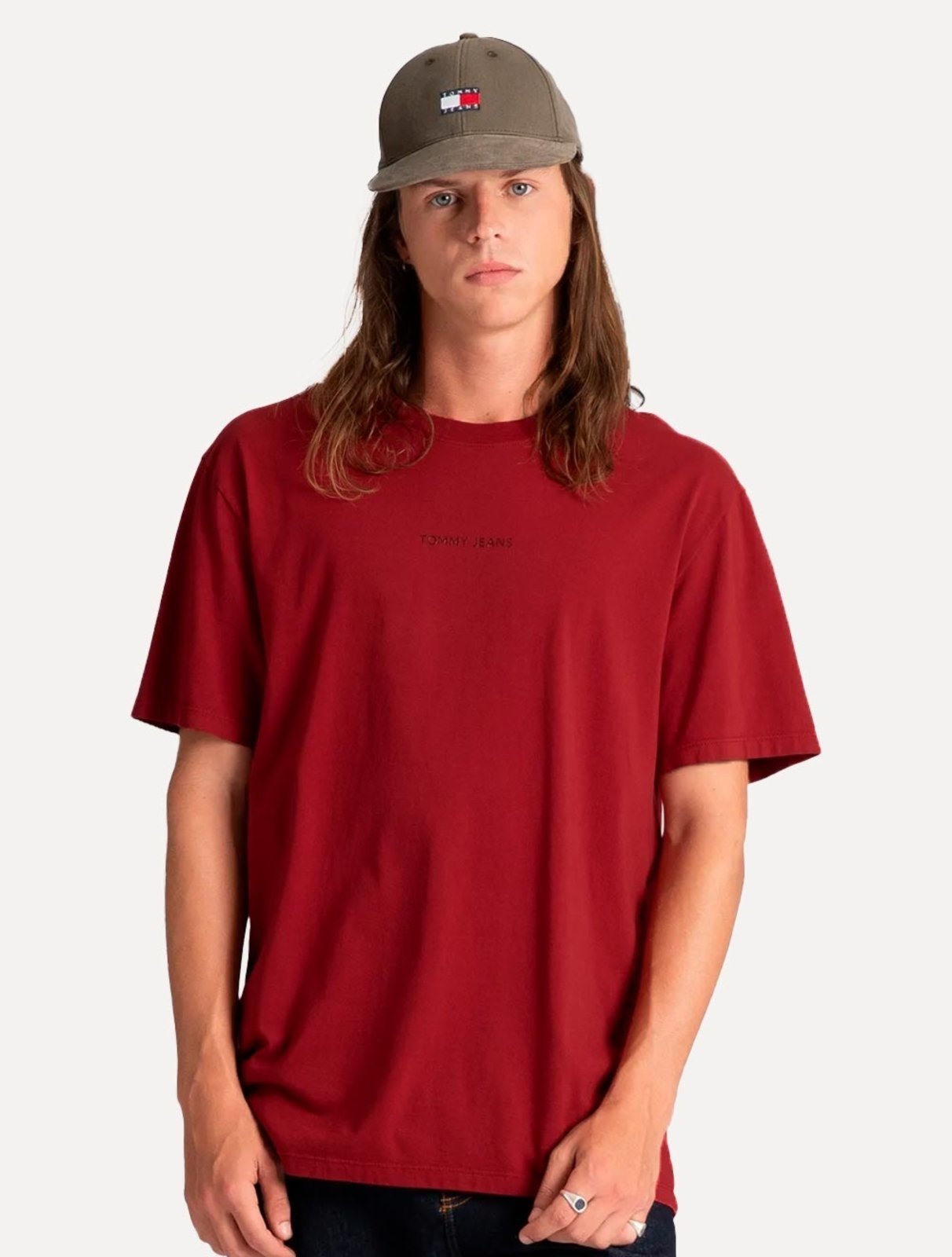 Vista 2 Camiseta Tommy Jeans Masculina Linear Gel Escuro vermelho Tommy Jeans vermelho
