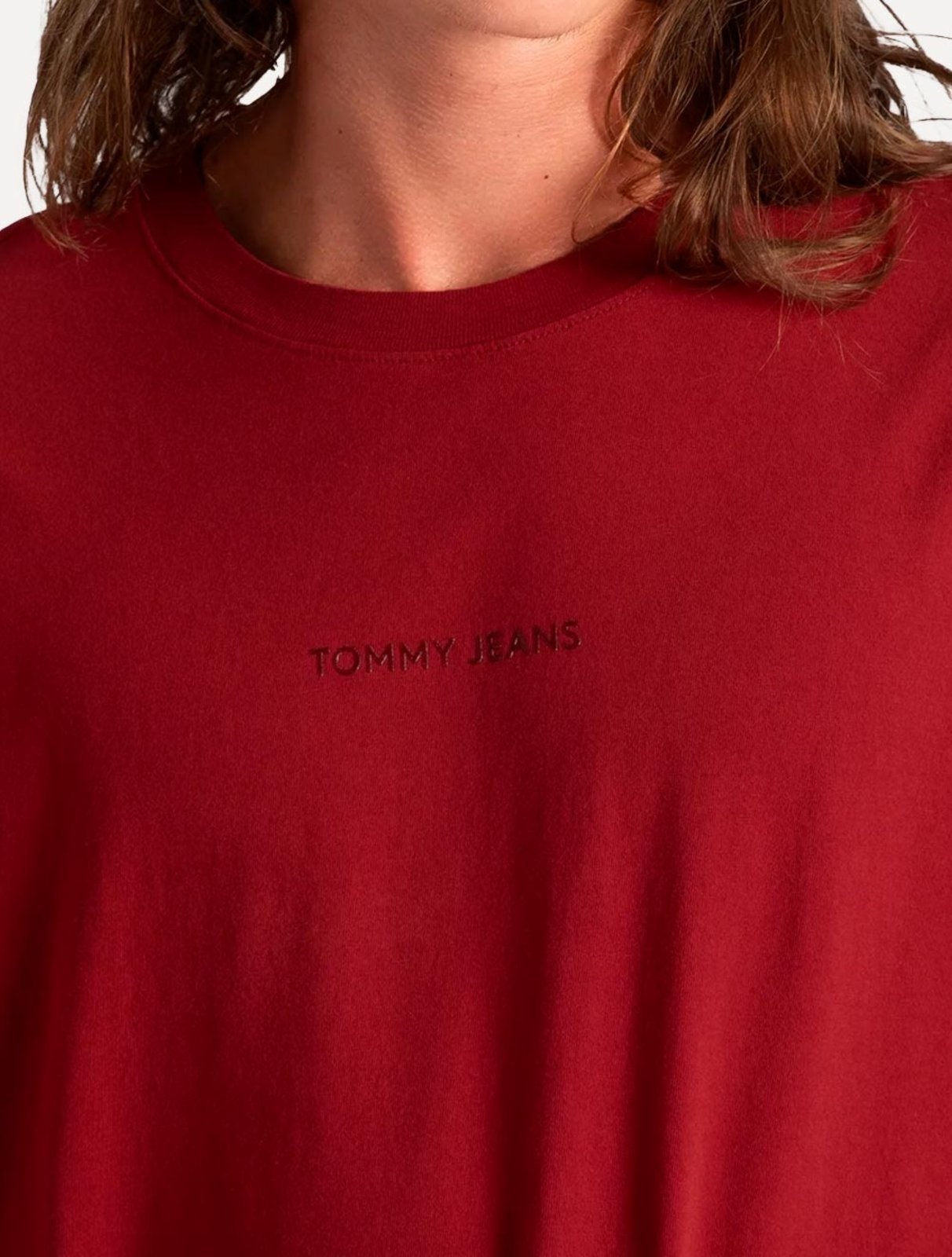 Vista 3 Camiseta Tommy Jeans Masculina Linear Gel Escuro vermelho Tommy Jeans vermelho