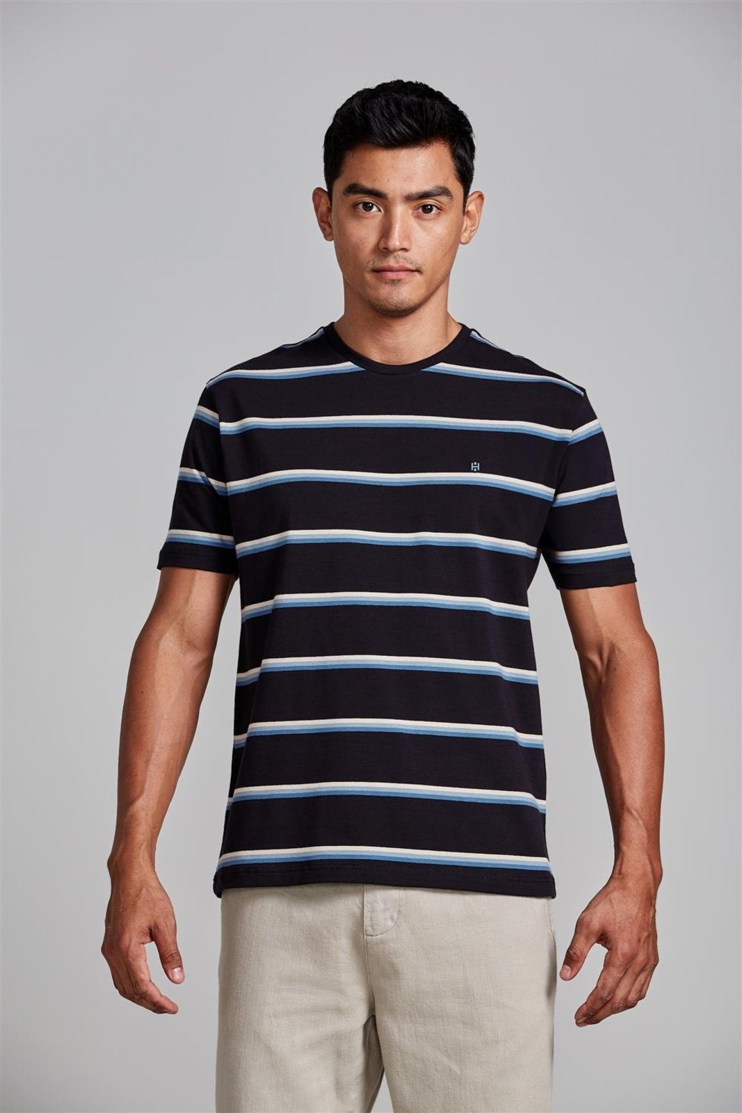 HIGHSTIL Camiseta Malha Comfort - Preto / Azul Médio