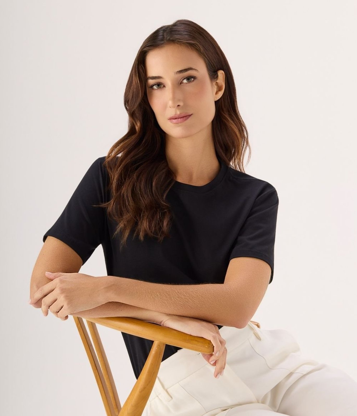 Blusa Makenji Pima Decote Careca Feminina Preta