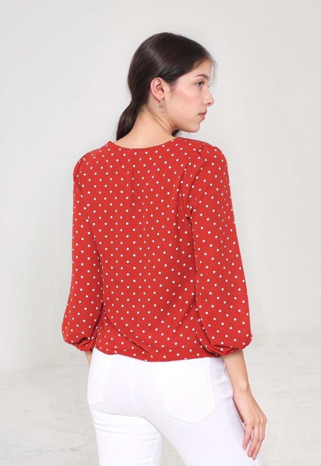 Vista 3 Blusa Intens Manga Longa Crepe Poá vermelho Intens vermelho