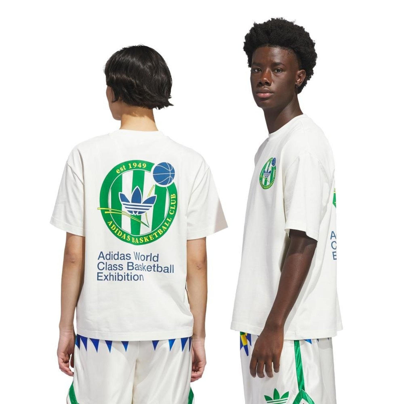Camiseta Originals Basketball Crest Adidas Originals Branco — R$ 299,99 em Dafiti br