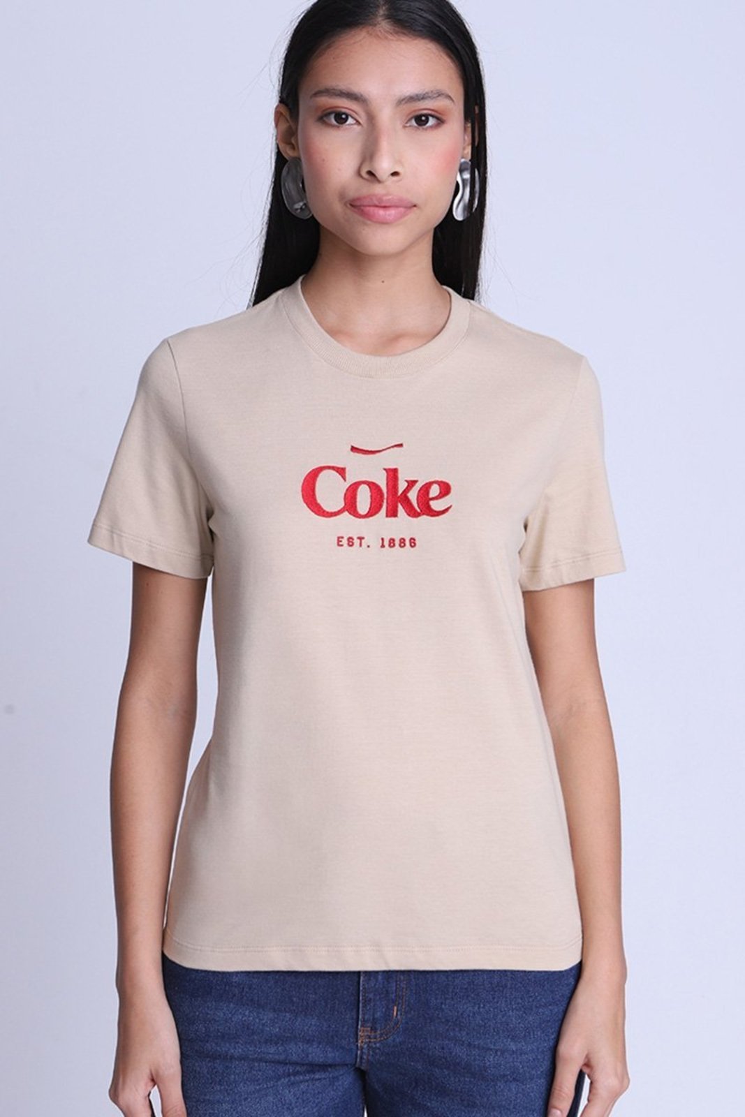 Camiseta Comfort Bordado Coke