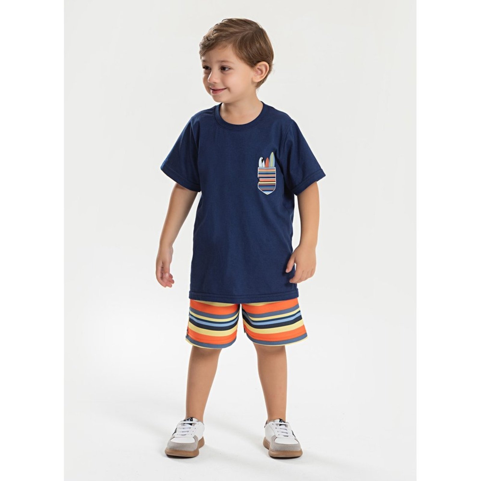 Infantil – Conjunto Verão Menino Marinho Camiseta e Bermuda Com Cadarço Surf