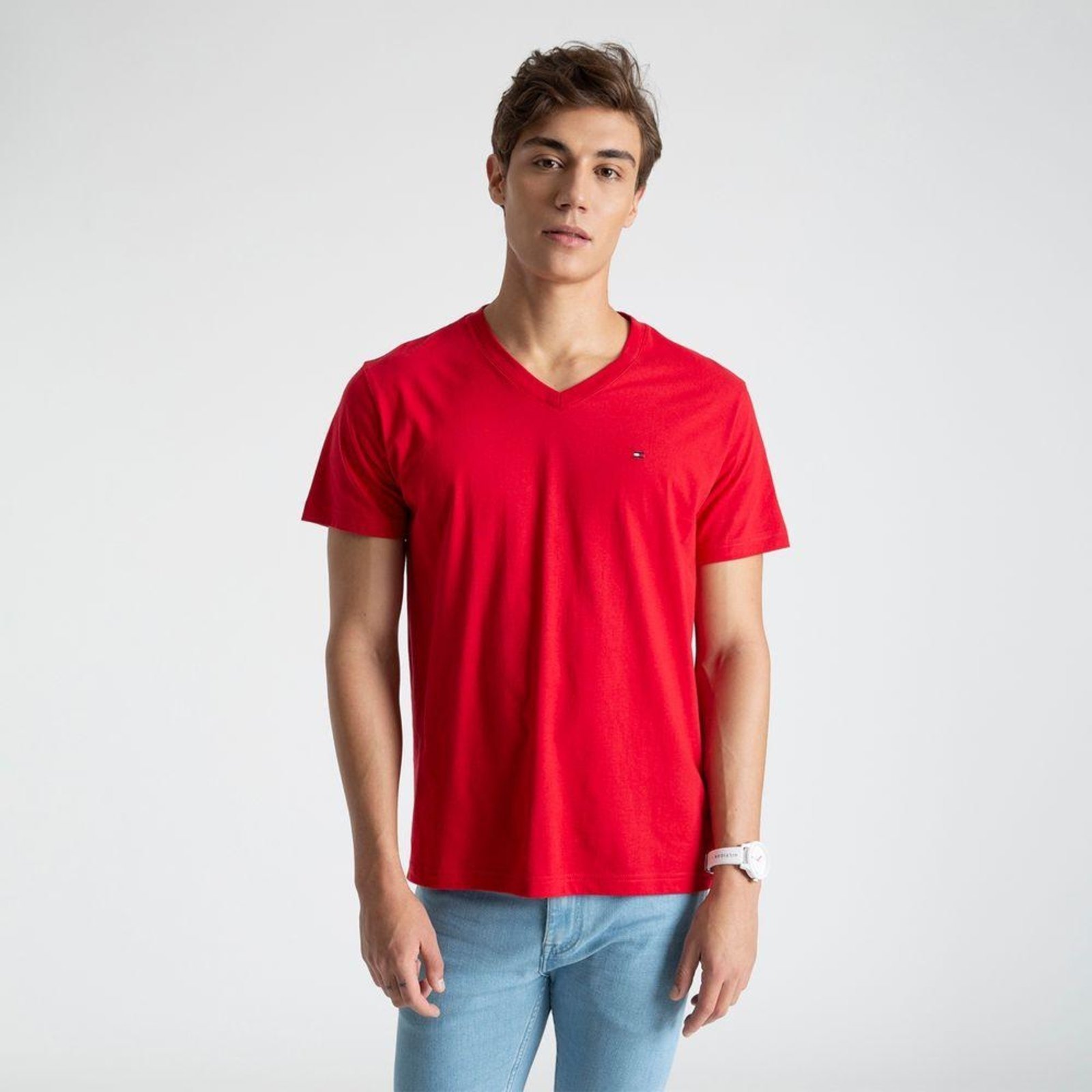 Camiseta Clássica Gola V -Vermelho-EGG