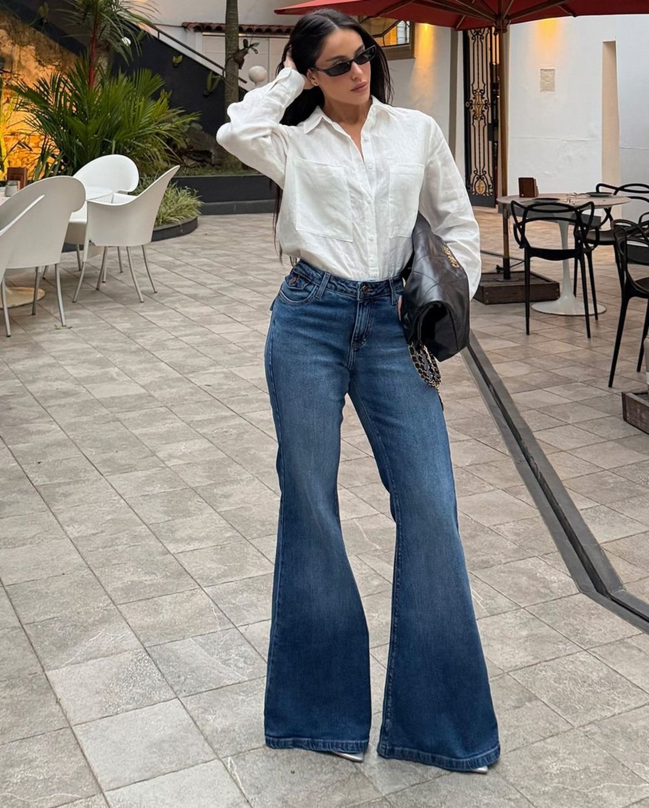 Calça Jeans Maxi Flare Feminina com Lapela 25688 Sky Escuro Consciência