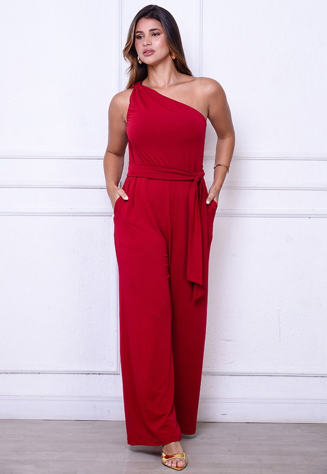 Macacão Taynara BBonnie – Um Ombro Só em Viscolycra Vermelho