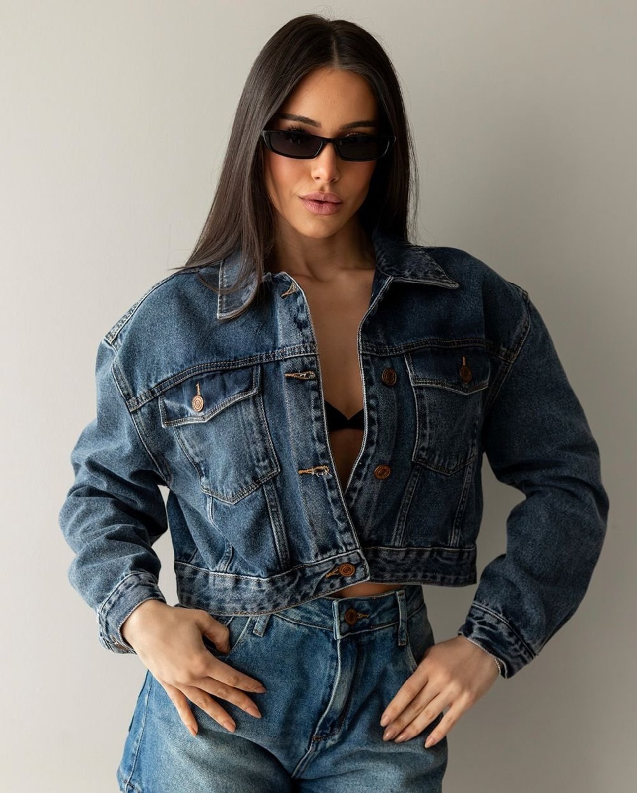 Jaqueta Jeans Oversize Feminina Cropped 25274 Black Blue Consciência