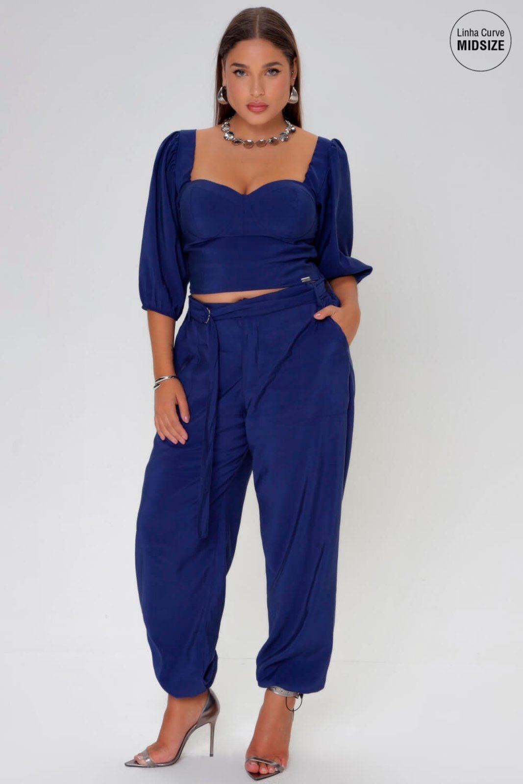 CROPPED TECH SAND MAIS GATA AZUL MEIA NOITE Gatabakana