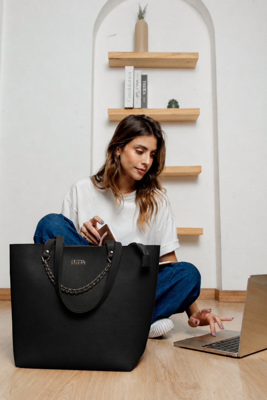 Bolsa Grande Sacola Feminina Cabe Caderno e Notebook Para Faculdade Retta Oficial