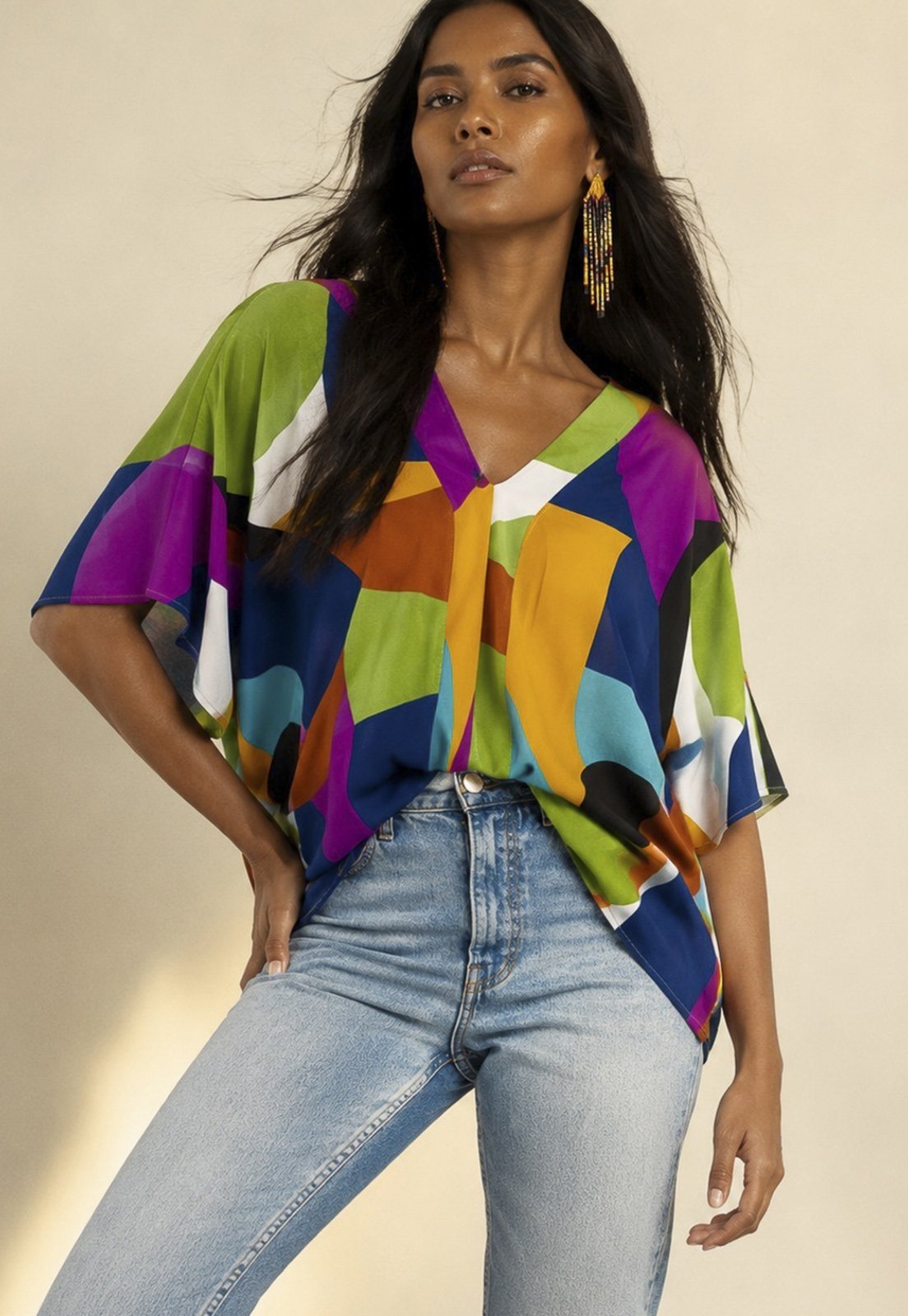 Blusa Cabanafree Gola V Manga Curta Estampa Jardim Azul