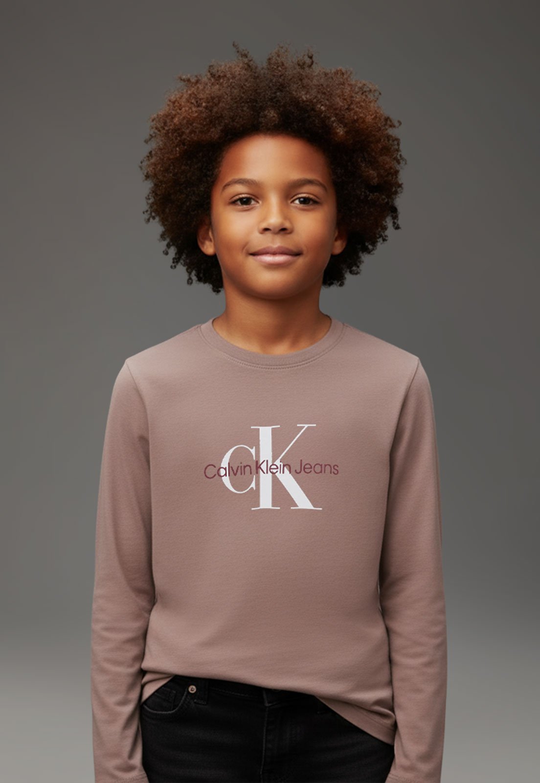 Infantil - Camiseta Calvin Klein Manga Longa Marrom