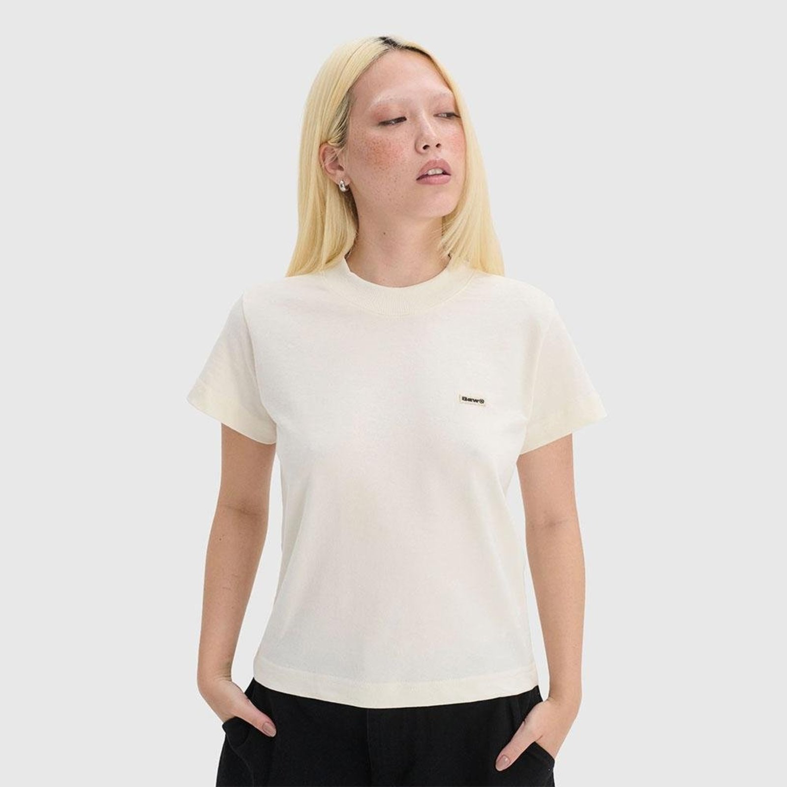 Camiseta Boxy Patch Logo Off-white