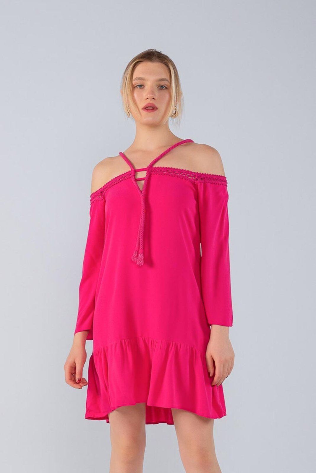 Vestido curto solto em vicose cordao ombro a ombro Rosa