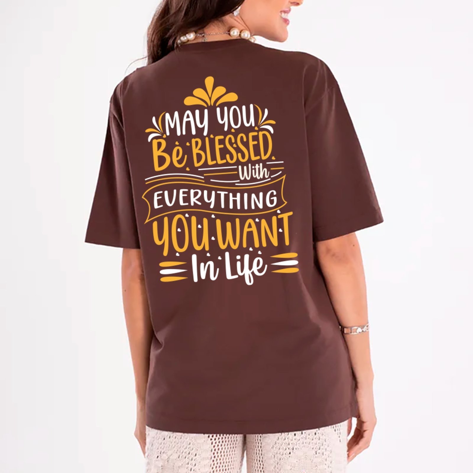 Vista 3 Camiseta Ousy Positiva Be Blessed Oversized Feminina marrom ousy marrom
