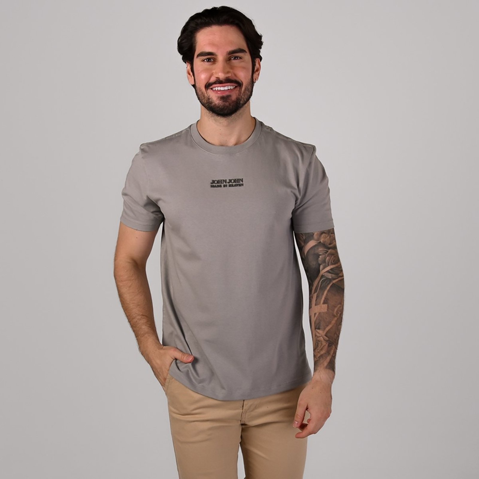 Camiseta John John Brand Reliev Cinza