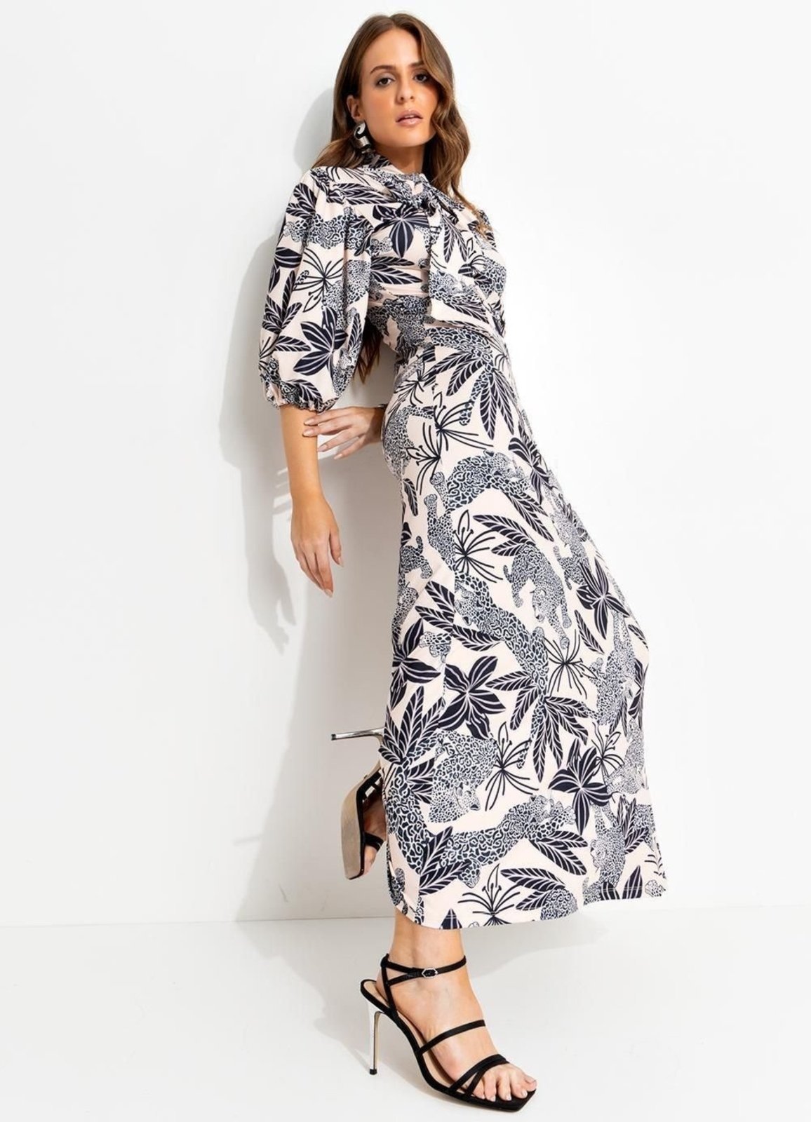 Vestido Feminino Onças Em Malha Fria Quintess
