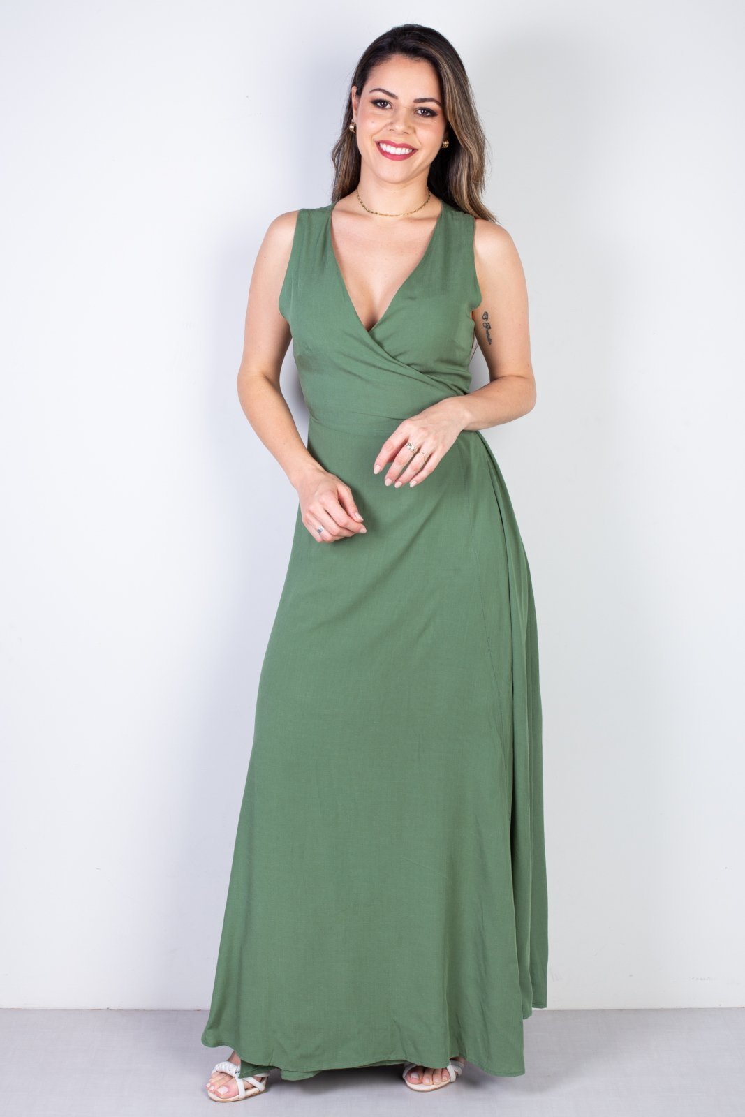 Vestido longo de viscose slub transpassado 71116 – Verde